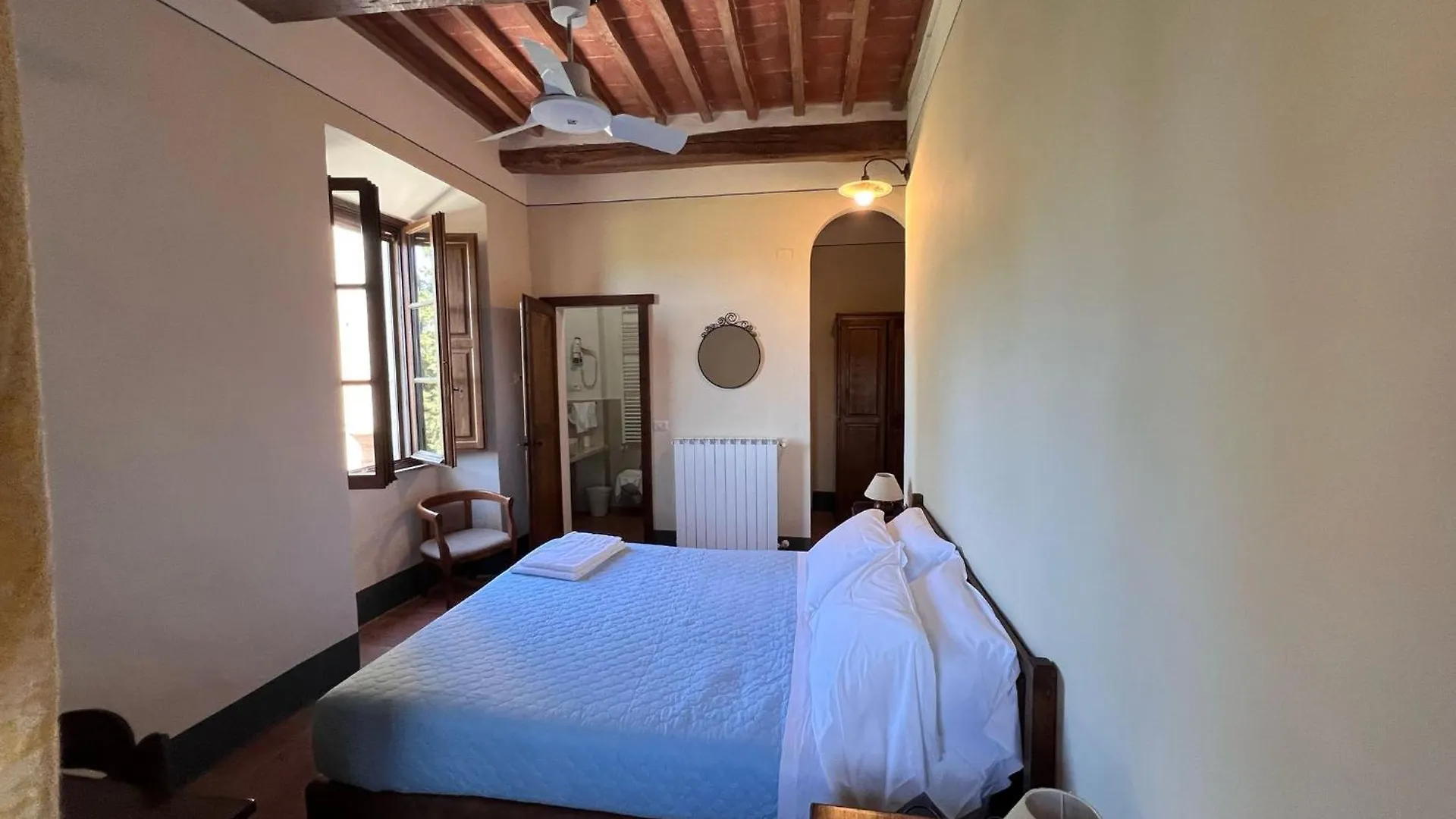 Alojamento de Turismo Rural Monastero Sant'Anna In Camprena Vila Pienza